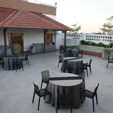 Hotel Rathna Residency - Near Us Consulate Čennai Exteriér fotografie