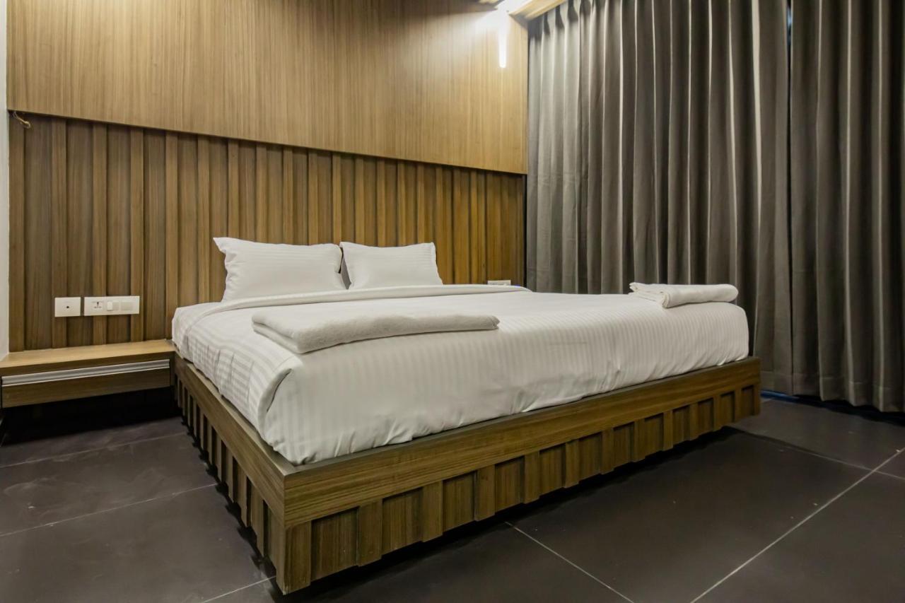 Hotel Rathna Residency - Near Us Consulate Čennai Exteriér fotografie